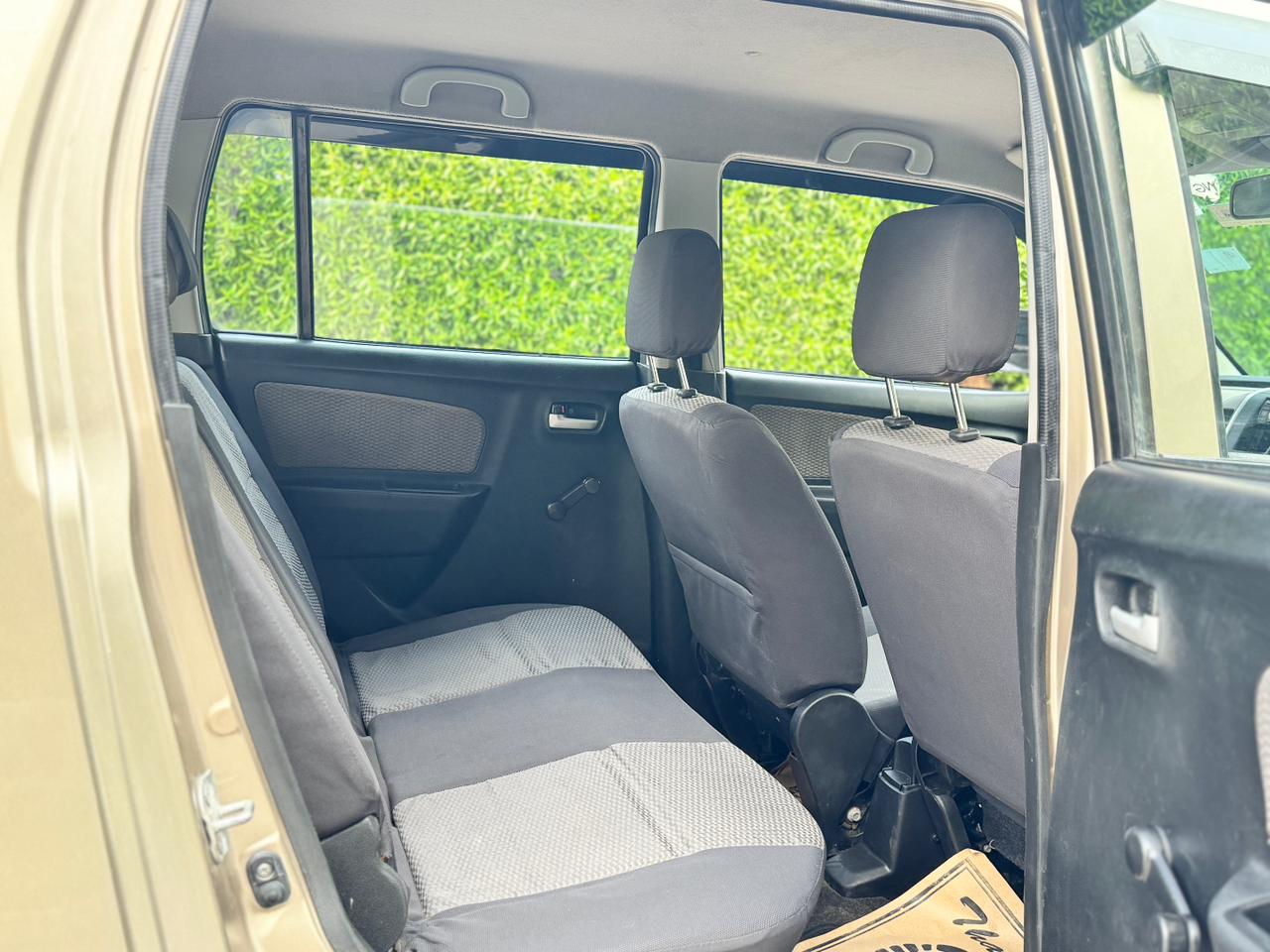 Maruti Suzuki WAGONR LXI  2013 - Image 9