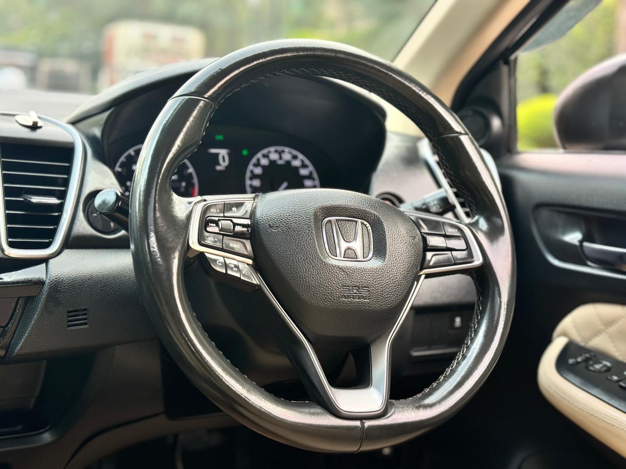 Honda CITY VX  2022 - Image 10