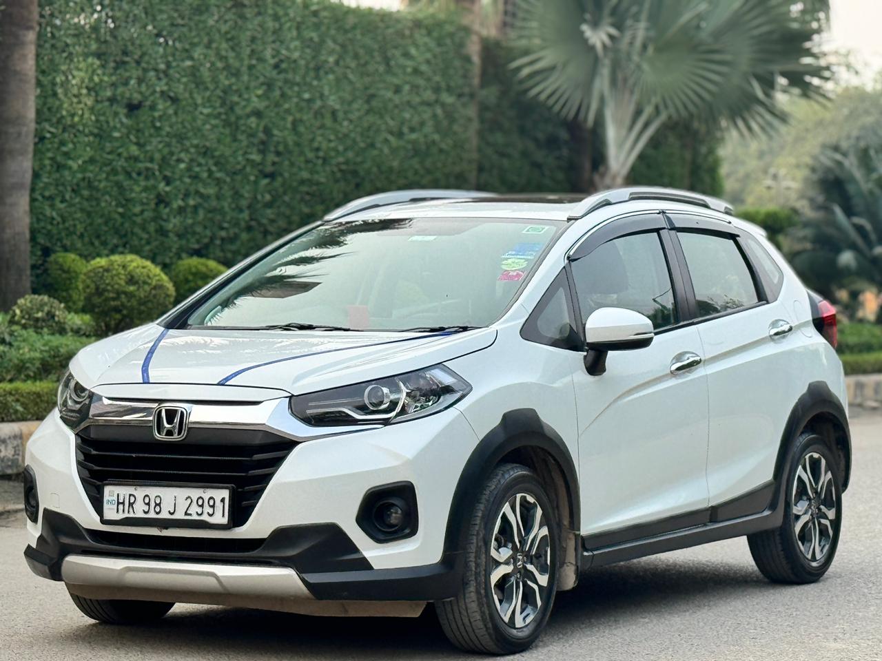 Honda WRV VX  2023 - Image 6