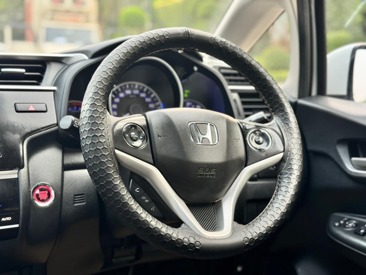 Honda WRV VX  2023 - Image 9