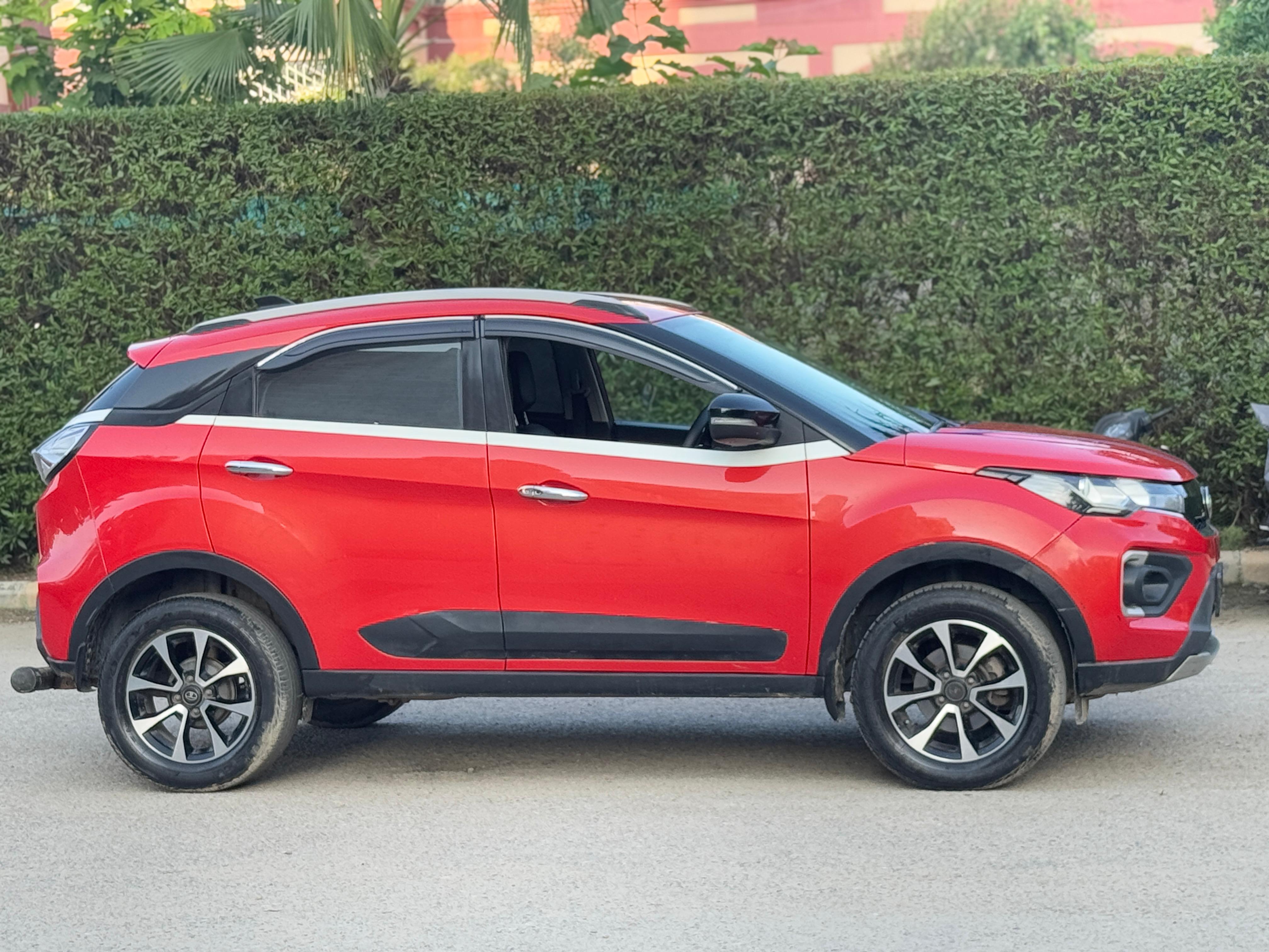 Tata NEXON XZ+  2020 - Image 4