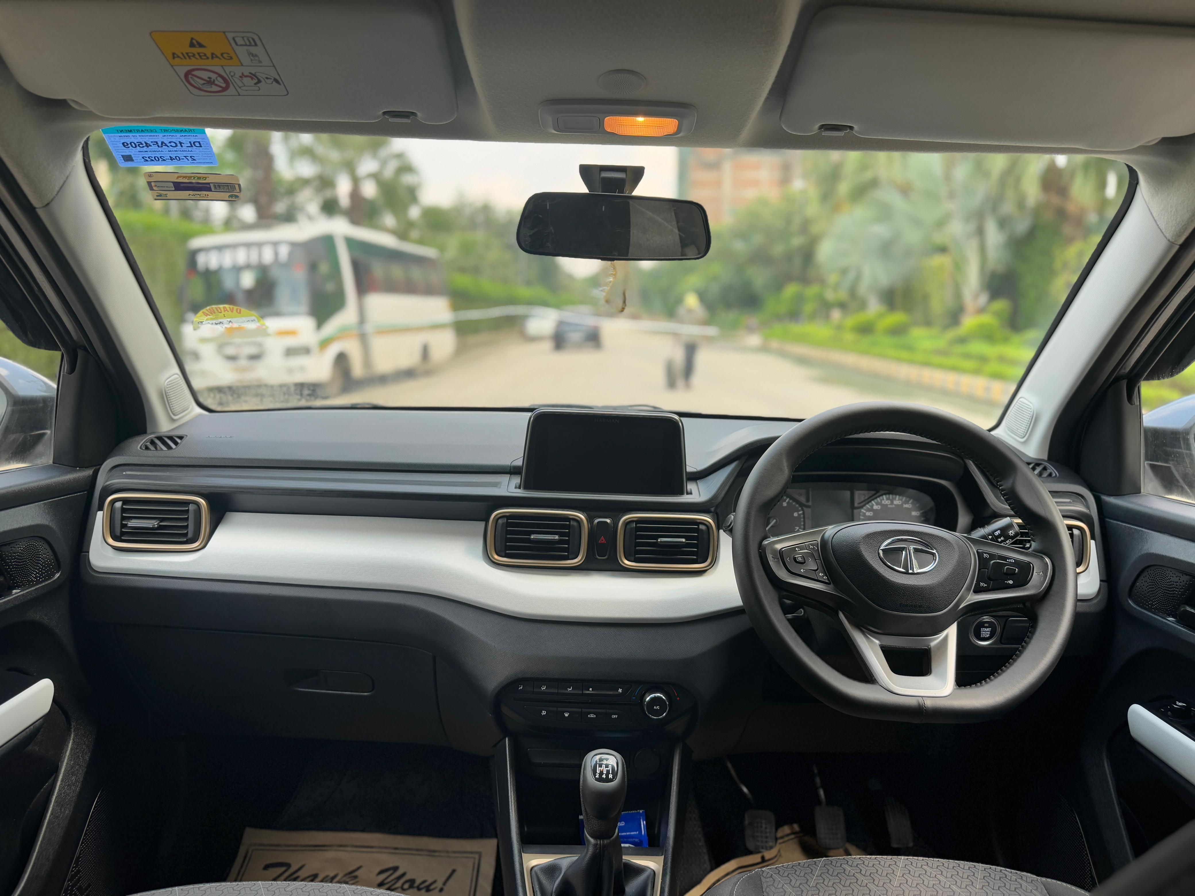 Tata PUNCH 1.2 ACCOMPLISHED PLUS  2022 - Image 8