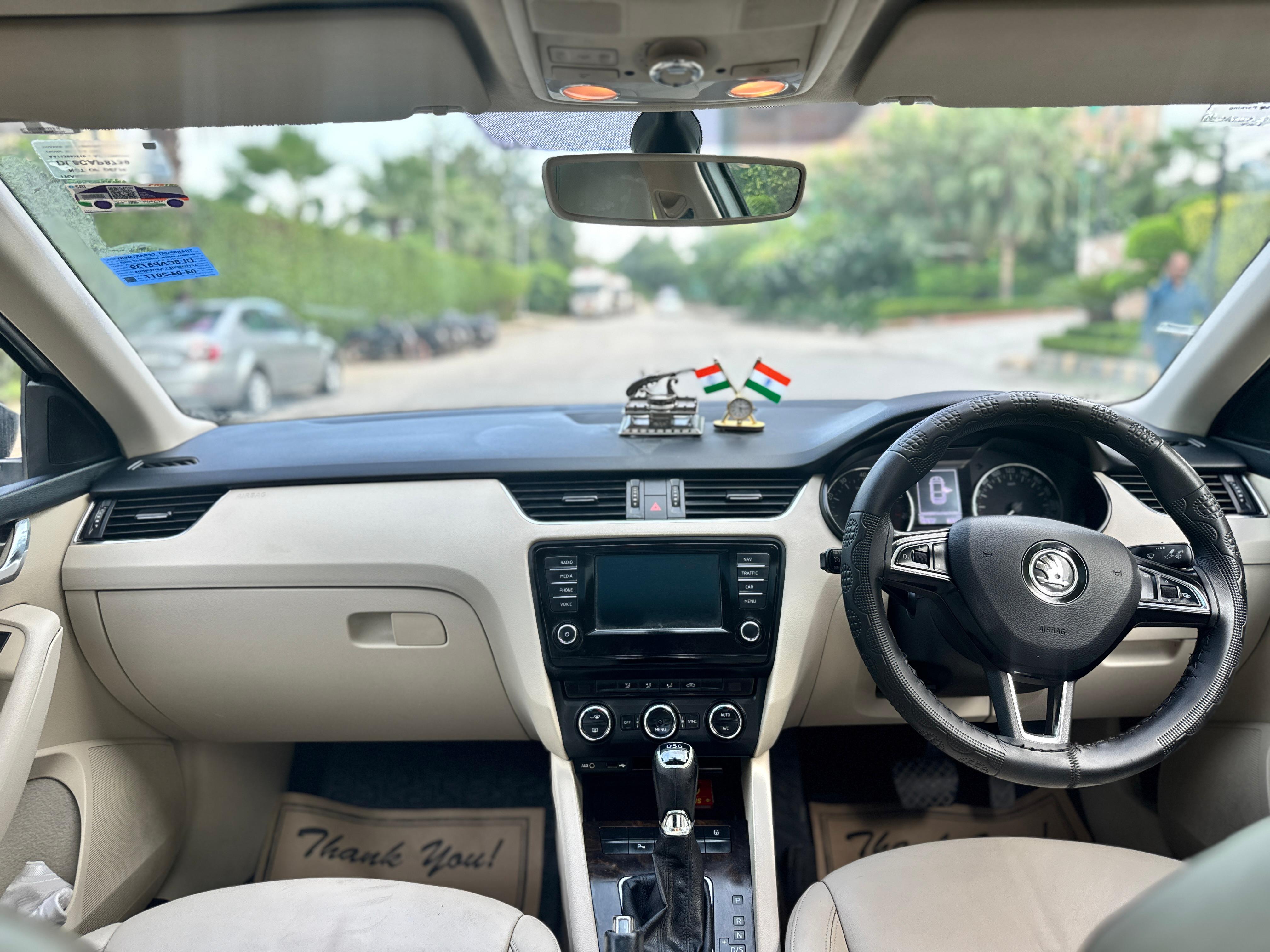 Skoda OCTAVIA STYLE PLUS  2017 - Image 3